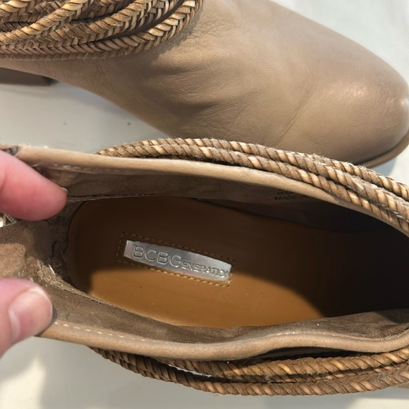 Western Fringe Bohemian Braid BCBGeneration Boot Craftee Bootie - Picture 10 of 11